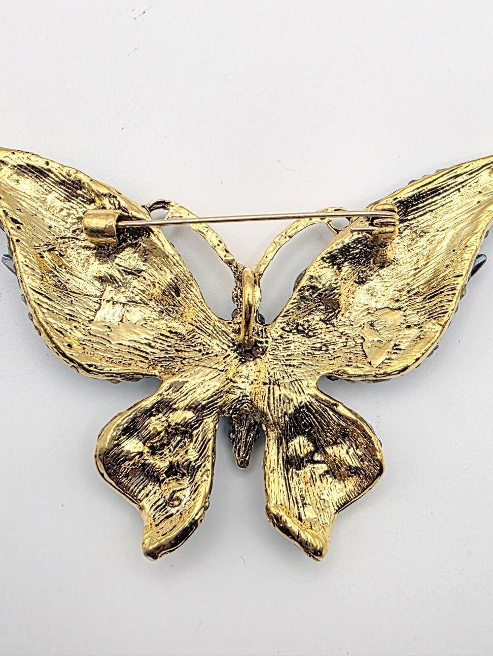 Blue Rhinestone Butterfly Brooch Pin Gold Tone Statement Jewelry - Picture 2 of 5